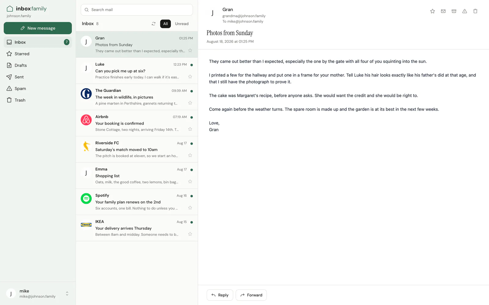 InboxFamily family email app interface showing inbox list and photo from Sunday message